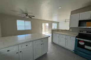 43313 W Cowpath Rd, Maricopa, AZ 85138 - Photo 12