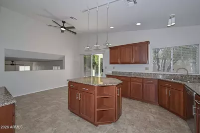 7629 W Kristal Way, Glendale, AZ 85308 - Photo 2