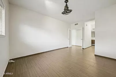 355 E Thomas Road #B106, Phoenix, AZ 85012 - Photo 8