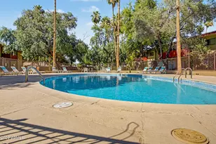355 E Thomas Rd, Phoenix, AZ 85012 - Photo 20