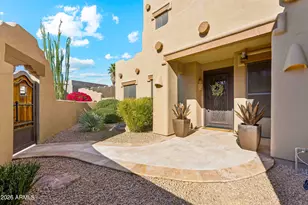 2466 E Glenhaven Dr, Phoenix, AZ 85048 - Photo 18