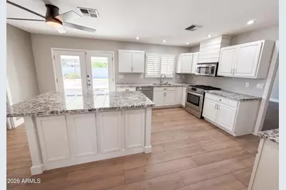 830 N Almond Circle, Mesa, AZ 85213 - Photo 2