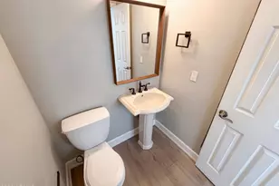 830 N Almond Cir, Mesa, AZ 85213 - Photo 24
