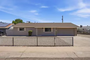 3714 W Echo Ln, Phoenix, AZ 85051 - Photo 2