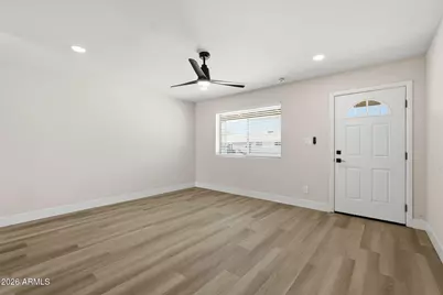 3714 W Echo Lane, Phoenix, AZ 85051 - Photo 6