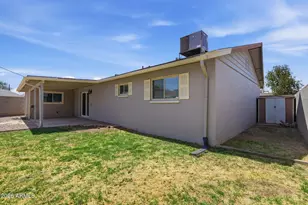 3714 W Echo Ln, Phoenix, AZ 85051 - Photo 34