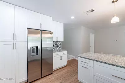 110 W Seldon Lane, Phoenix, AZ 85021 - Photo 14