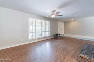 110 W Seldon Ln, Phoenix, AZ 85021 - Photo 22