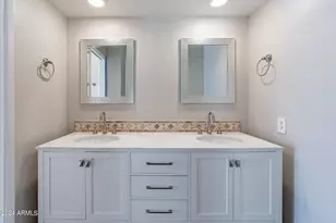 110 W Seldon Ln, Phoenix, AZ 85021 - Photo 32