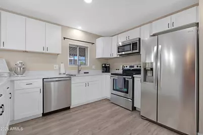 25408 S Montana Avenue, Sun Lakes, AZ 85248 - Photo 10