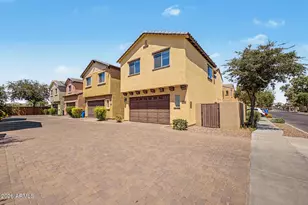 2036 E Heartwood Ln, Phoenix, AZ 85022 - Photo 36