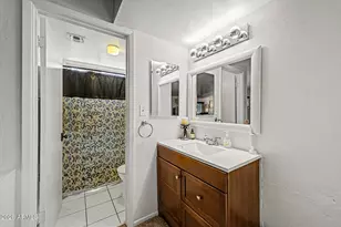 1127 E Belmont Ave, Phoenix, AZ 85020 - Photo 24