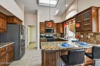 8439 W Kimberly Way, Peoria, AZ 85382 - Photo 4