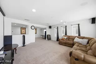 1105 W Spur Dr, Phoenix, AZ 85085 - Photo 40