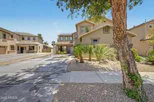 17824 W Andora St, Surprise, AZ 85388 - Photo 2