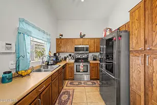 1520 W Nancy Ln, Phoenix, AZ 85041 - Photo 10
