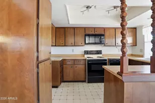 4242 E Hano St, Phoenix, AZ 85044 - Photo 12