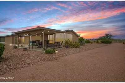 3301 S Goldfield Road #4020, Apache Junction, AZ 85119 - Photo 2