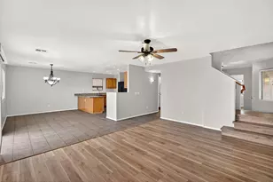 41628 W Hillman Dr, Maricopa, AZ 85138 - Photo 6