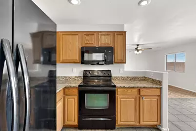 41628 W Hillman Drive, Maricopa, AZ 85138 - Photo 10