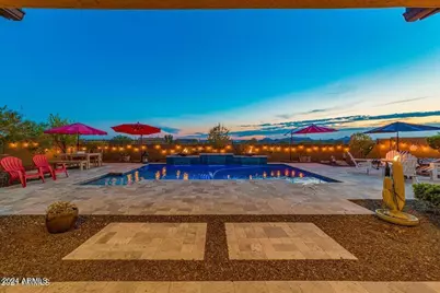 1547 W Quail Track Drive, Phoenix, AZ 85085 - Photo 2
