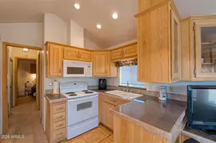 221 W Joshua Cactus Ln, Huachuca City, AZ 85616 - Photo 14