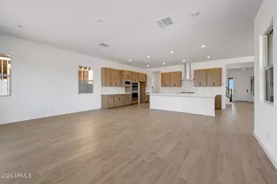 1902 E Pendolino Road, San Tan Valley, AZ 85140 - Photo 8