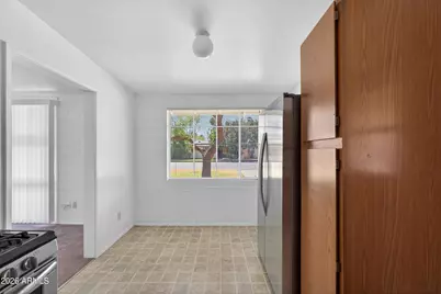 1613 S Farmer Avenue, Tempe, AZ 85281 - Photo 6