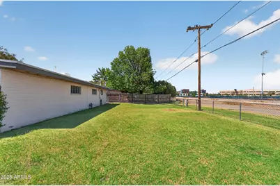 1613 S Farmer Avenue, Tempe, AZ 85281 - Photo 30