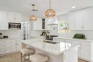 8314 E Camelback Rd, Scottsdale, AZ 85251 - Photo 2