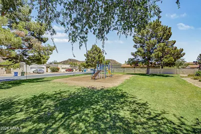 4742 W Escuda Drive, Glendale, AZ 85308 - Photo 30