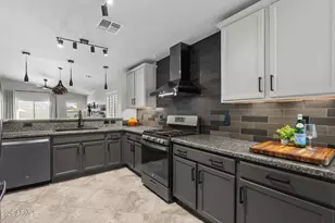 2193 E Hazeltine Way, Gilbert, AZ 85298 - Photo 8