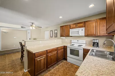 1127 W Grovers Avenue, Phoenix, AZ 85023 - Photo 14
