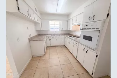 438 N Ash --, Mesa, AZ 85201 - Photo 2
