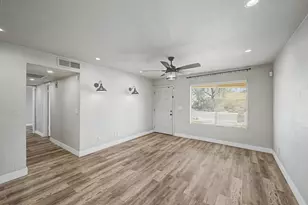 4048 E Dahlia Dr, Phoenix, AZ 85032 - Photo 10
