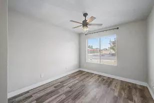 4048 E Dahlia Dr, Phoenix, AZ 85032 - Photo 18