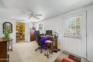 2024 E Tierra Buena Ln, Phoenix, AZ 85022 - Photo 14