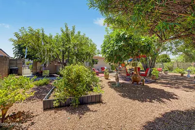 2024 E Tierra Buena Lane, Phoenix, AZ 85022 - Photo 26