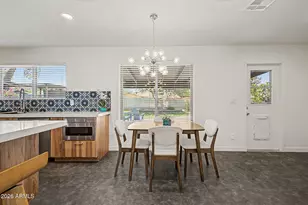 823 E Monte Cristo Ave, Phoenix, AZ 85022 - Photo 8