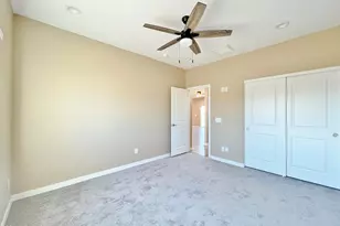 10066 W Sunbird Dr, Arizona City, AZ 85123 - Photo 32