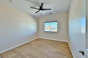 10066 W Sunbird Dr, Arizona City, AZ 85123 - Photo 6