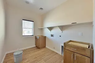10066 W Sunbird Dr, Arizona City, AZ 85123 - Photo 10
