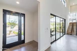 8510 S 9th Dr, Phoenix, AZ 85041 - Photo 8