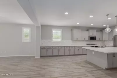 2718 S Gordon, Mesa, AZ 85209 - Photo 14