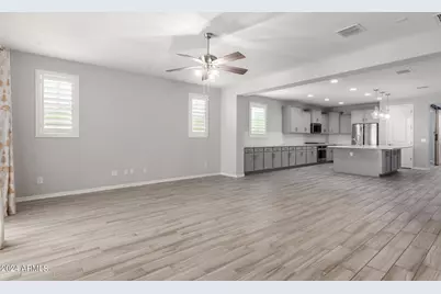 2718 S Gordon, Mesa, AZ 85209 - Photo 12