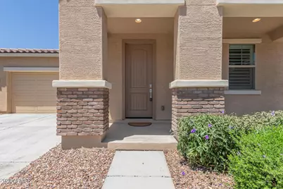 2718 S Gordon, Mesa, AZ 85209 - Photo 6