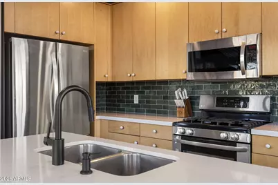914 E Osborn Road #418, Phoenix, AZ 85014 - Photo 16
