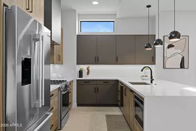 377 E Windsor Avenue #13, Phoenix, AZ 85004 - Photo 8