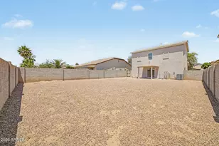 13261 W Redfield Rd, Surprise, AZ 85379 - Photo 28