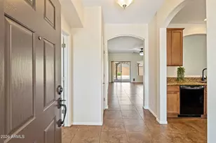 2924 E Coconino Dr, Gilbert, AZ 85298 - Photo 12